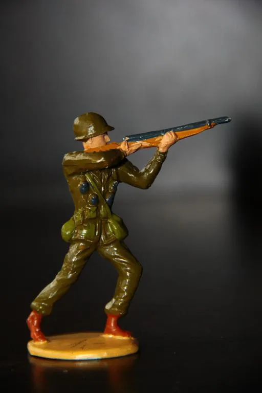 солдат MERTEN ФРГ 65-70мм Ціна