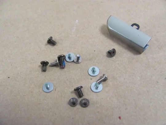 662-3 комплектуюче гвинти для TOSHIBA Portege X20W-E X20W-D X20W оригінал Ціна