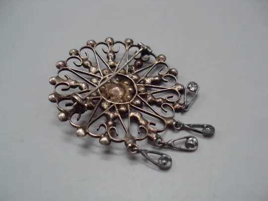 Брошка цветок с висюльками брошь цветочек серебро 875 проба ссср вес 9,15 г высота 5,5 см №15942 Недорого