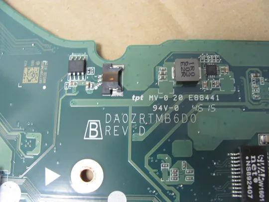 713-18-1 материнська плата DA0ZRTMB6D0 SR1EF i5-4210U для Aspire E5-573 F5-571  оригінал Характеристики