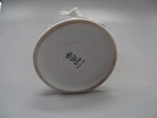 Фигура фарфор статуэтка Wallendorf Германия Валлендорф девушка казачка танцует казашка 21,5 см №72 Недорого