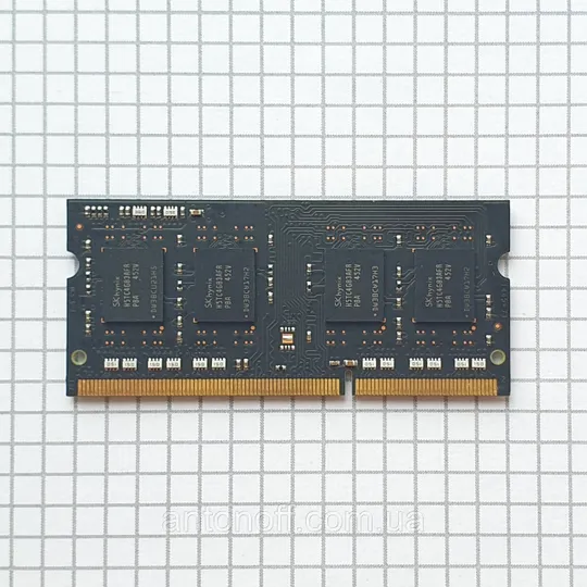 Купити Модуль пам&#039;яті SK Hynix 4GB 1Rx8 PC3L-12800S (DDR3L) HMT451S6AFR8A-PB для ноутбука оригінал