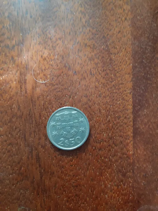 Купити Португалія 2.5 ескудо 1985