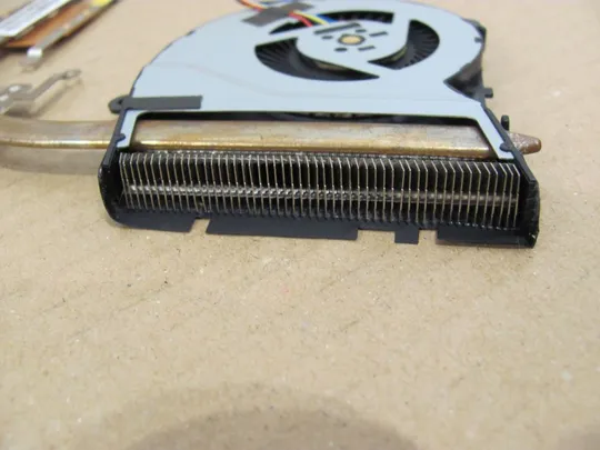 527-15 система охолодження 13N0-S7A0101 для Asus F555Q X555L A555 X554 X555 R556 K555 F555 оригінал З аукціону