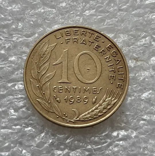 (5768) 10 сантимів 1989 Франція (10 сантимов 1989 Франция) Ціна