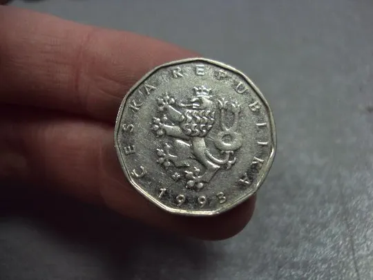 монета чехия 2 кроны 1993 №8800 З аукціону