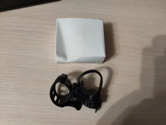 Тримач ліхтарика ,пинпоинтера на штанзі металошукача Продаж