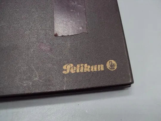 Губка для печатей в футляре Pelikan AG D-3000 Hannover 1 made in W - Germany 2E 10,3х12,5 см №15186 З аукціону