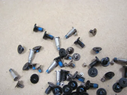 643-9 комплектуюче гвинти для HP ELITEBOOK X360 1030 G2  оригінал Продаж