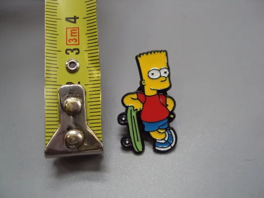 Купити Значок пін Сімпсони мультсеріал Барт Сімпсон і скейт сімсон знак брошка №18490