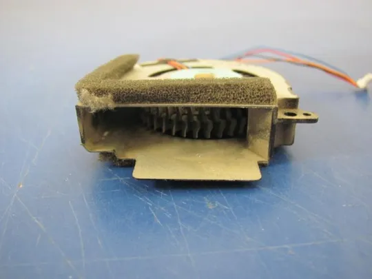 №6-35 Вентилятор (кулер, FAN) G61C00023210 для Toshiba Portege R30-A-13W оригінал З аукціону