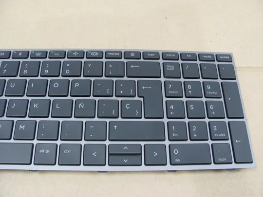 номер0177-18 клавіатура робоча з підсвіткою M17094-071 PK132WW2A18 для HP ZBOOK FURY 15 G7  G8 17 G7 G8 оригінал Продаж