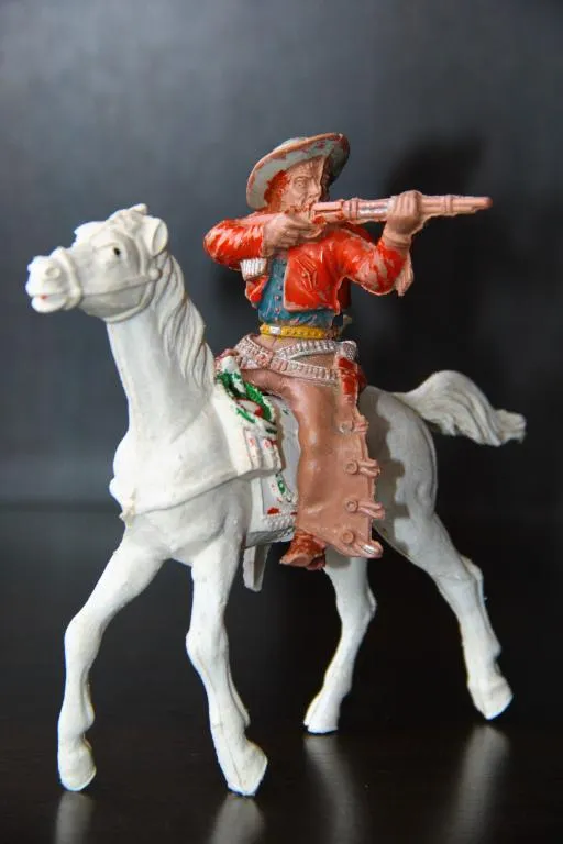 ковбой с ружьем на коне LAFREDO 100-120мм ОРИГИНАЛ раритет Характеристики