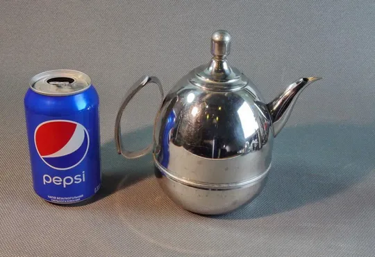 Купити Чайник металевий нержавіючий маленький на 0,8-0,9 л вживаний тріщина