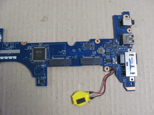 номер0249-41 материнська плата Mainboard Материнка Основна плата Системна плата Плата системи Laptop motherboard мамка  ноутбучна плата РОБОЧА ZIPS3 LA-A342P  SR23W I7-5500U для  Lenovo ThinkPad S1 Yoga 12  оригінал Продаж