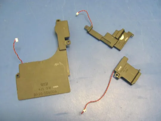 830-11 динаміки BA96-05800A для SAMSUNG NP700G7C NP700G7A 700G оригінал З аукціону