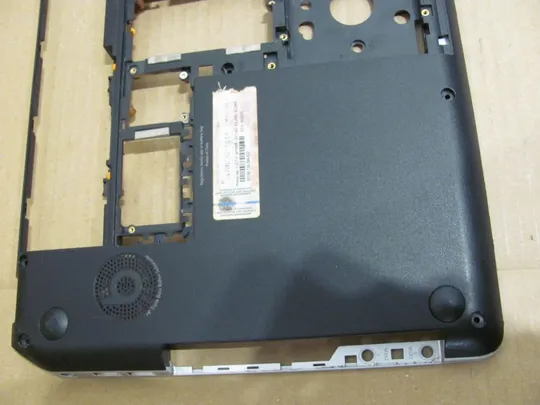 номер0338-1 Кришка дно піддон корпуса 707886-001 для HP Envy M6 M6-1000  нижня кришка Bottom корито нижня частина корпусу оригінал Інтернет-аукціон