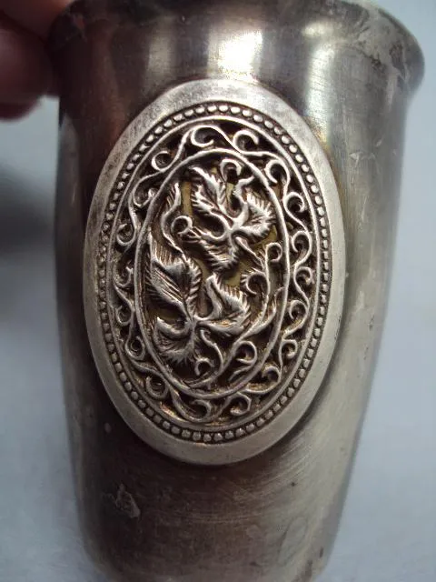 Рюмка стопка узор листья листочки серебро 925 проба Украина 8ХЮ вес 32,59 г размер 5,6х4,1 см №320 З аукціону