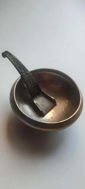 Купити Винтажная икорница kn343