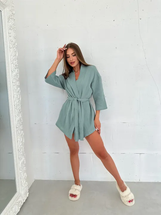 Комплект для дому і сну трійка з мусліну, халат кімоно, топ і шортики фісташка розмір S З аукціону