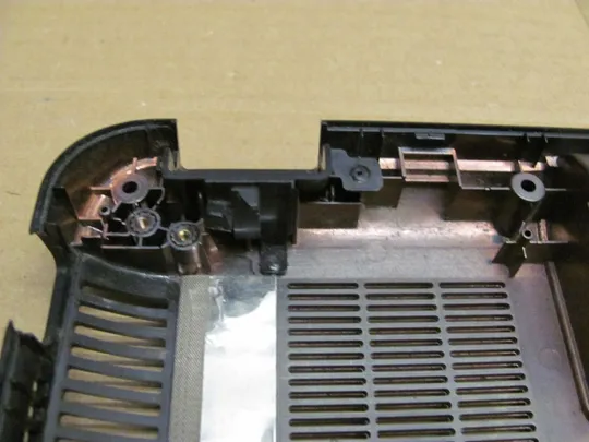 400-1 Кришка дно піддон корпуса 641967-001 EAR15004010 для HP Pavilion G6-1000 оригінал На торгах