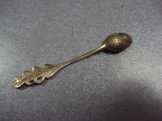 Ложка ложечка для специй желудь с листиком серебро 875 проба ссср позолота 6 см вес 4,07 г №11841 З аукціону