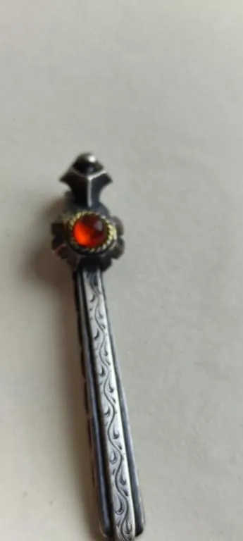 Красивый, редкий зажим на галстук, серебро и янтарь, СССР ,интересная вещь bf957 Ціна