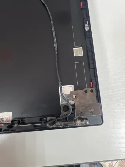 фото, Петлі.Lenovo Thinkpad E15