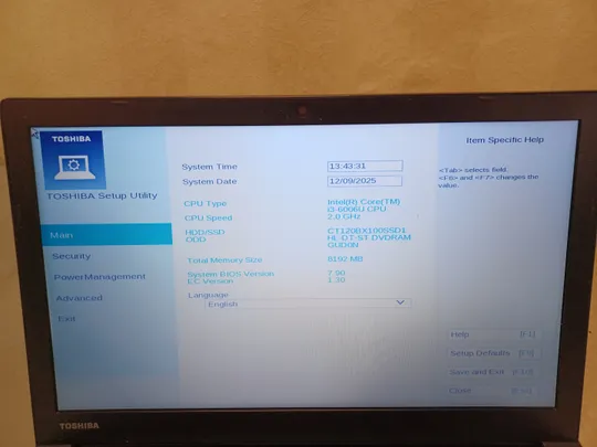 Купити 0846... TOSHIBA SATELLITE PRO R50-C  core i3-6006u 8gb 120gb  НІМЕЧЧИНА