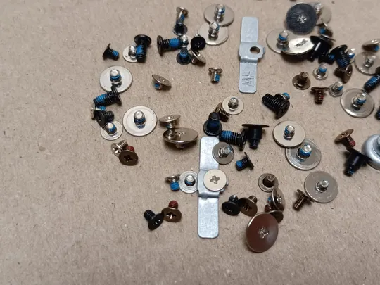 номер1060-28 комплектуюче кріплення гвинти  для Dell Latitude 3400 3500 Inspiron 5582 5583 5584  оригінал З аукціону