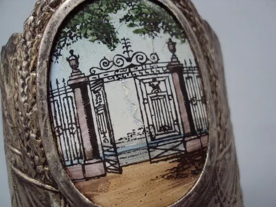 Подстаканник Ленинград металл эмаль высота 8 см, диаметр 7 см №13654 Продаж