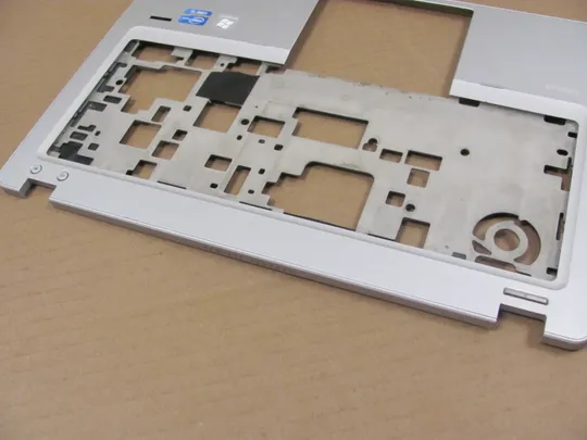 772-9 Кришка панель палмрест 6070B0638201 702851-001 для HP Folio 9470m, 9480m оригінал З аукціону