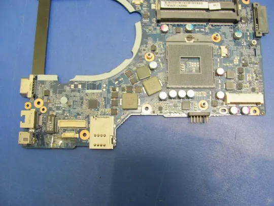 №53-15 материнська плата W540EUMB-0D РОБОЧА для TERRA MOBILE 1529 1220252 оригінал Інтернет-аукціон