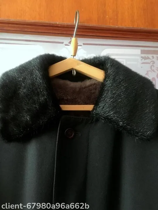 Чоловіче нове тепле зимове пальто чорного кольору З аукціону