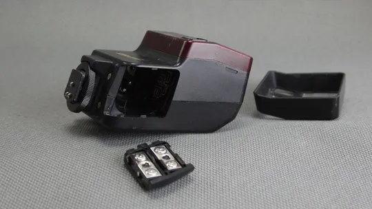 Фотовспышка Canon Speedlite 277T Вживане З аукціону