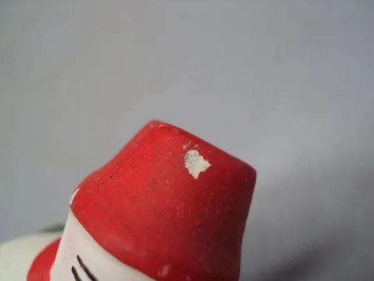 Фигура фарфор статуэтка миниатюра снеговик с сумкой почтальон высота 8 см №597м Інтернет-аукціон