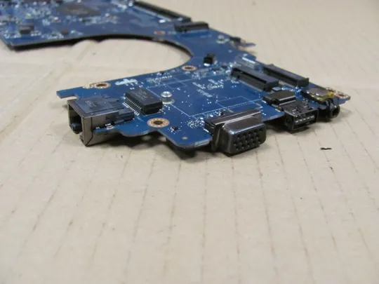 691-9 материнська плата I5-8250U SR3LB DDM70 LA-F401P для Dell Latitude E5490  E5480 оригінал Недорого