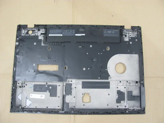 номер0251-15  Кришка панель палмрест 460.0CW06.0003 01YR481 для Lenovo Thinkpad T580 P52S оригінал Де купити