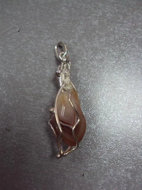 Подвеска кулон агат с листочком авторская работа серебро 925 проба Украина вес 6,66 г 5 см №11909 Ціна