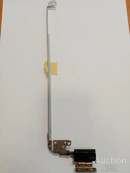 Dell inspiron N5010 5010-6135 петля 34.4hh01.001 левая с заглушкой Ціна