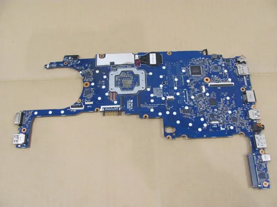 Купити 96-18 материнська плата 6050A2725101  826628-001 AMD A10-8700B для HP EliteBook 820 G3 оригінал