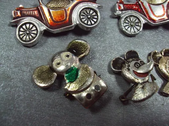 знак детский в автомобиле микки маус, мишка, чебурашка лот 10 шт №3680 Недорого