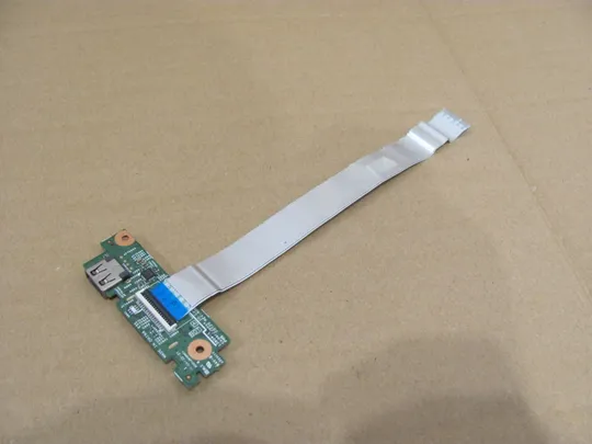 431-8 плата USB CARD READER 0XP600 450.00H03.0021 для  Dell Inspiron 15 3000 3541 3542 3543 оригінал Ціна