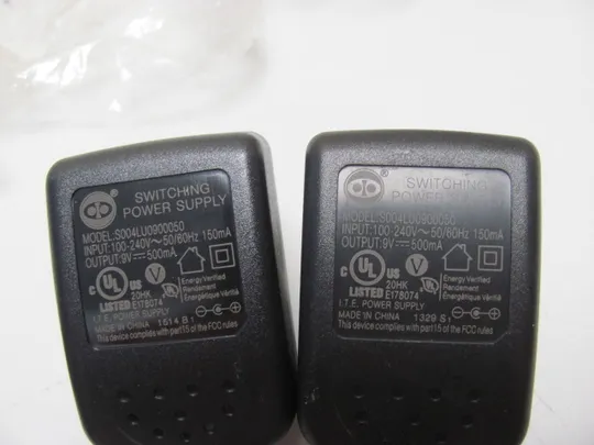 Купити 0796 адаптер живлення  S004LU0900050 9V 500MA  5 шт НІМЕЧЧИНА