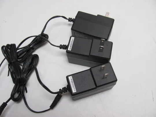 0820 адаптер живлення  SUNNY SYS1531-2412-W2 12V 2.0A  3 шт НІМЕЧЧИНА З аукціону