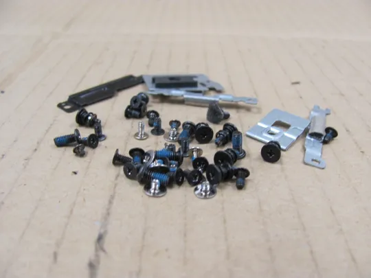 Купити 699-24 комплектуюче гвинти для Dell  XPS 17 XPS17  9700 Precision 5750 9700 оригінал