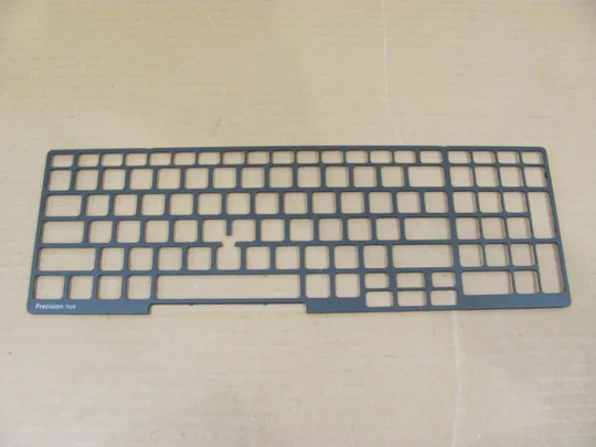 номер0900-4 рамка клавіатури 0K2R0W FA1TS000700 для Dell Precision 7510 7520 P53F оригінал Ціна
