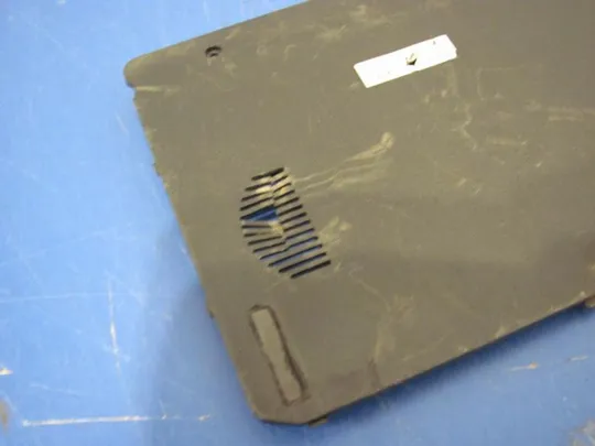 №155-18 Сервісна кришка MSI CR700, MS-1734, MS-17341 731J215Y31A для DNS 0123320 оригінал З аукціону