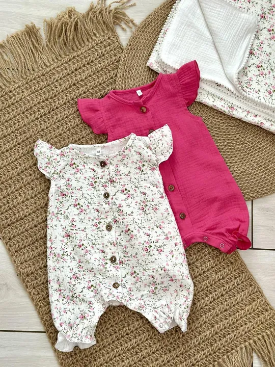 Набір для дівчаток 2 ромпери та плед з мусліну (різні кольори) 68, малиновий/білий квіти Ціна