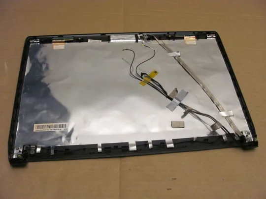 Купити 552-4 кришка матриці 13N0-ZKA0S01 для MEDION P6635 оригінал